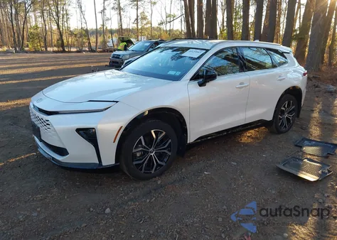 2025 Toyota Crown Signia Xle из США, поврежденный, VIN JTDACAAJ0S3003104